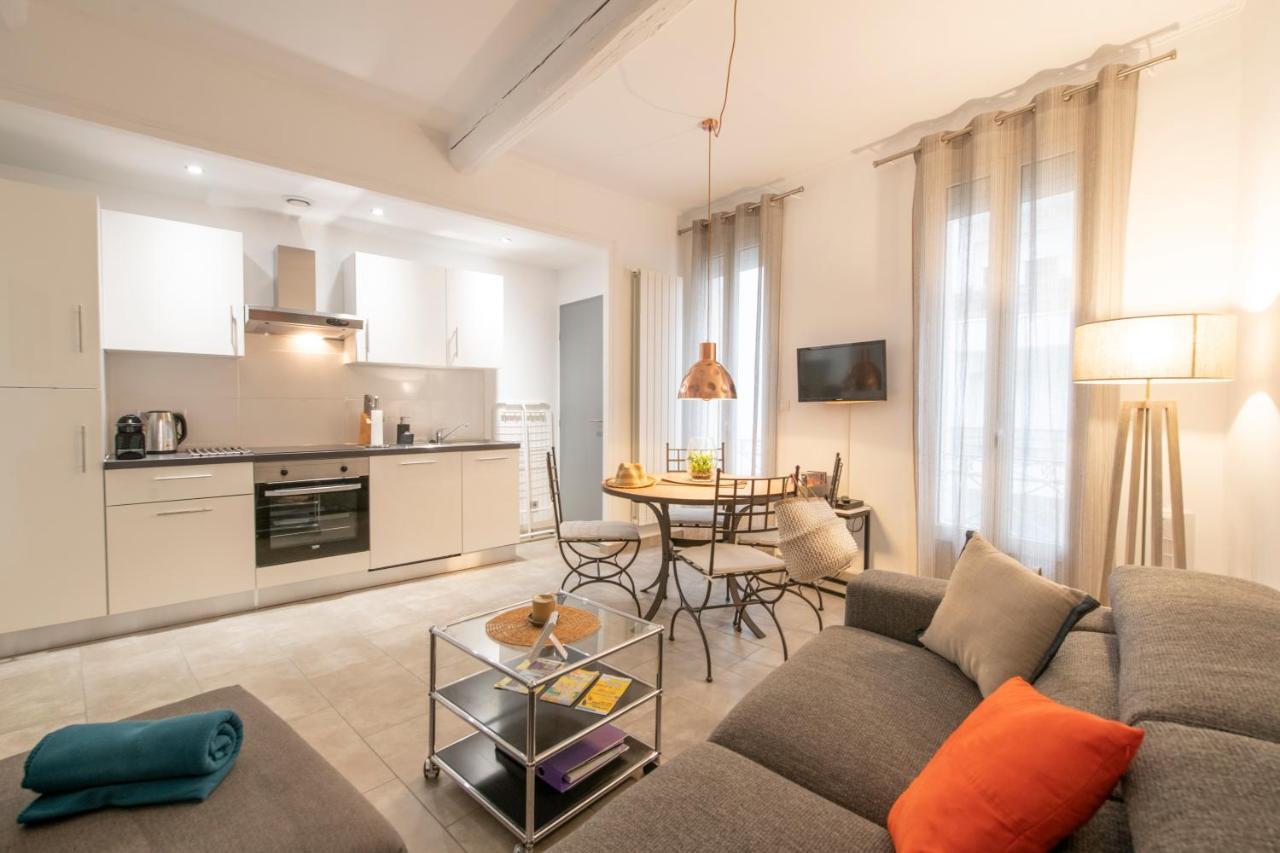 Suite Oisivete Avec Terrasse Vue Sur Patio Et Clim 몽펠리에 외부 사진