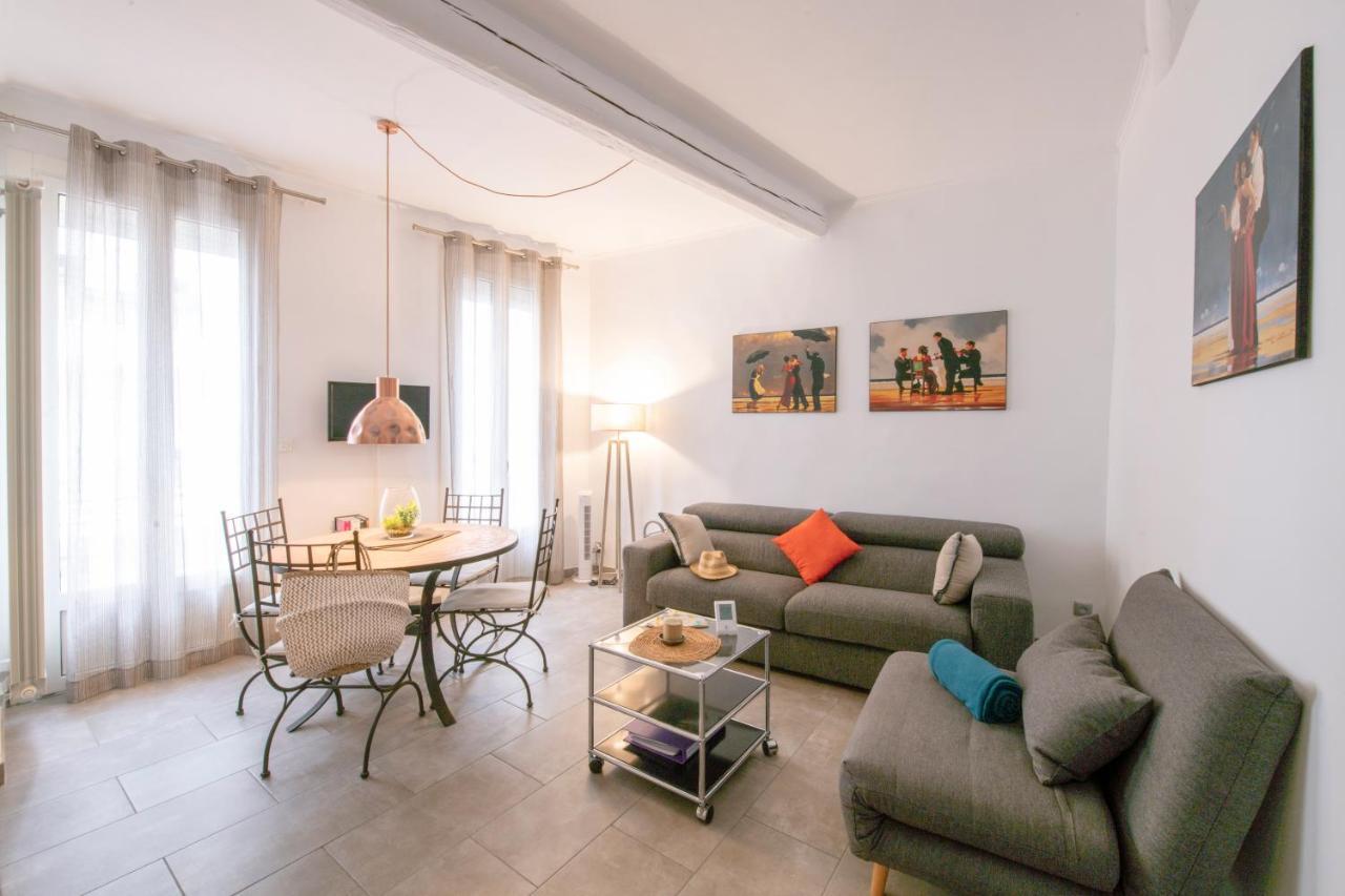 Suite Oisivete Avec Terrasse Vue Sur Patio Et Clim 몽펠리에 외부 사진