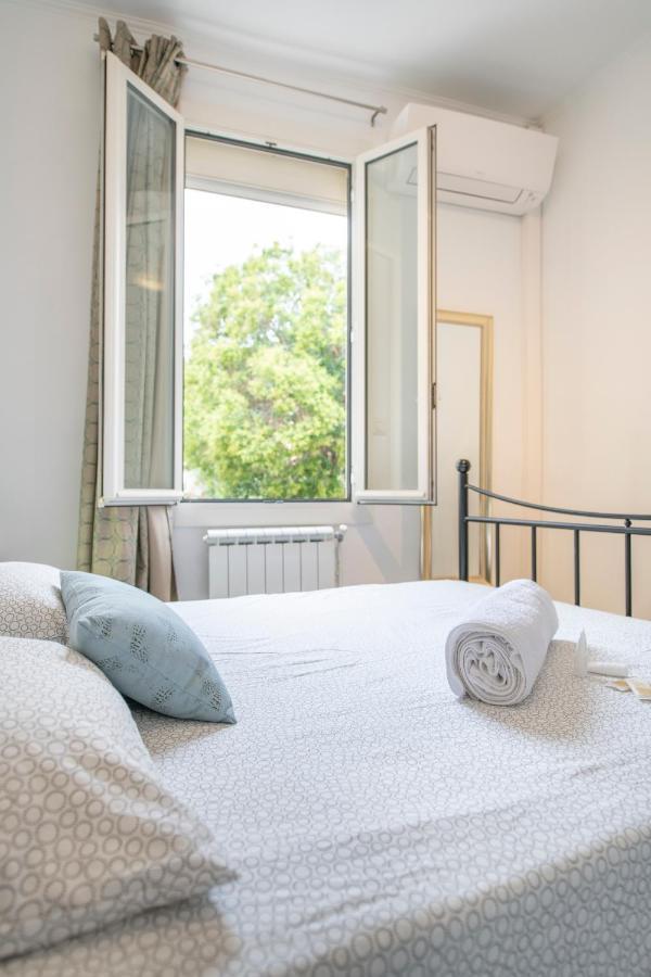 Suite Oisivete Avec Terrasse Vue Sur Patio Et Clim 몽펠리에 외부 사진